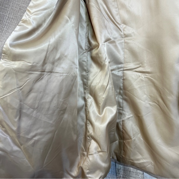 Unbranded Tan XL Lined Suit Jacket with 1 Button Front and 2 Outside Pockets - Picture 9 of 13